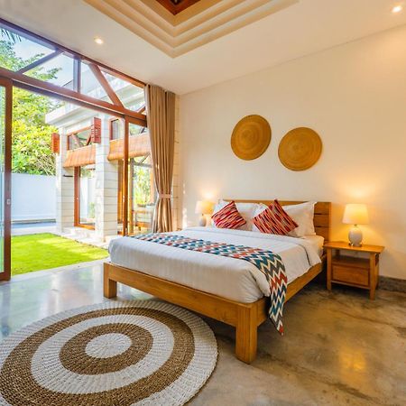 Canggu Escape Villa ภายนอก รูปภาพ